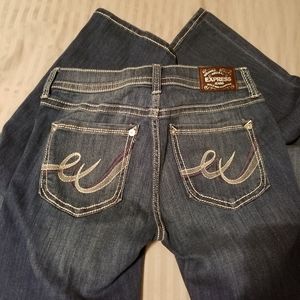 Express mid rise thick stitch bell flare jeans 6R